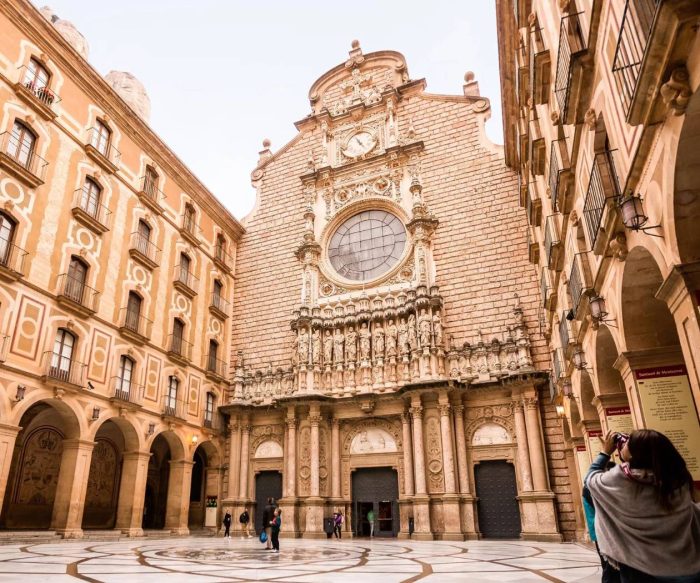 Montserrat Monastery Half Day Experience From Barcelona