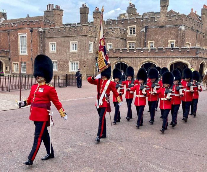 London In One Day Tour With Changing Of The Guard