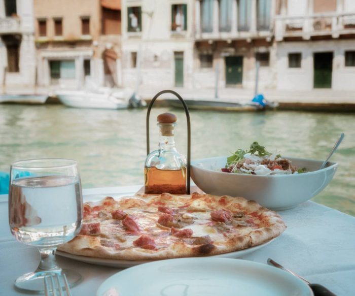 Eat, Drink & Repeat: Wine & Food Tasting Tour In Venice