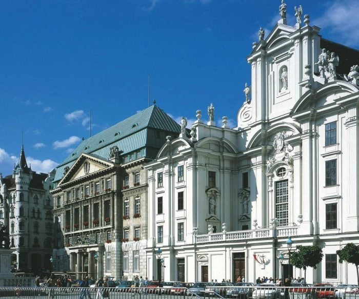 Historical Hitler Walking Tour Of Vienna