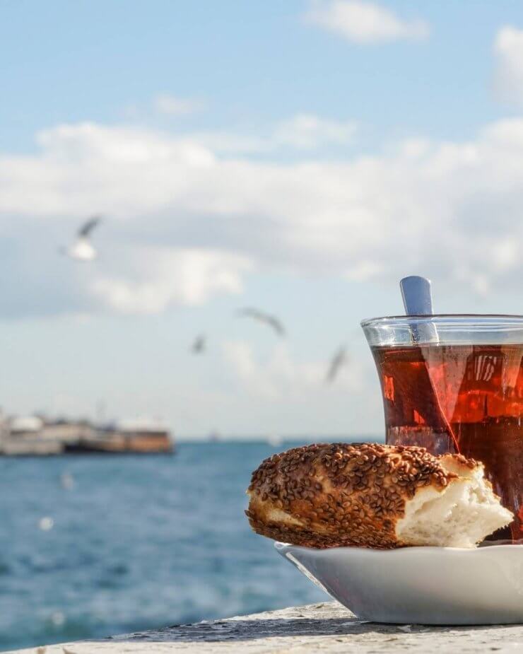 Istanbul:<br> East Meets West